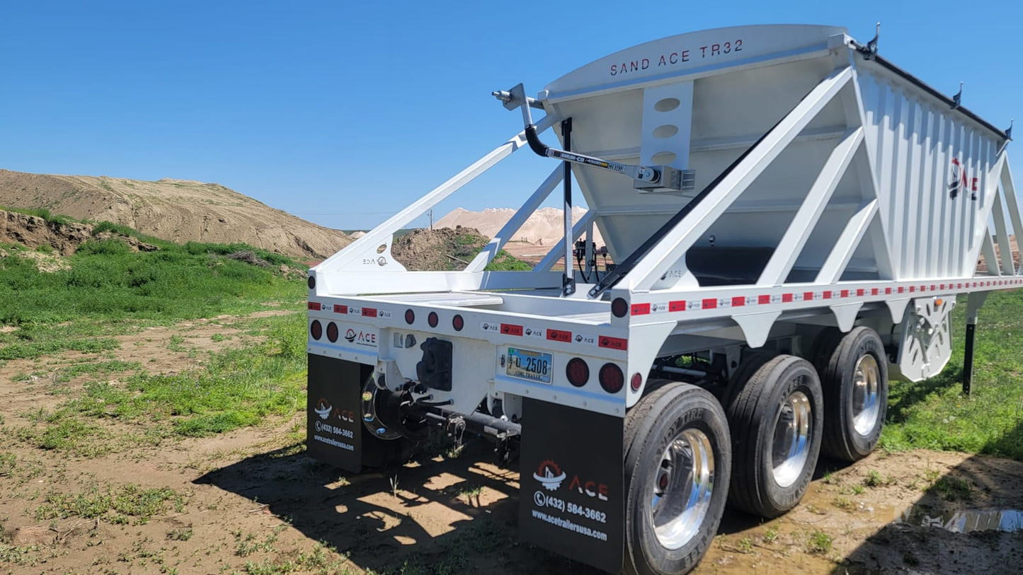 Sand ACE TR32, Back View