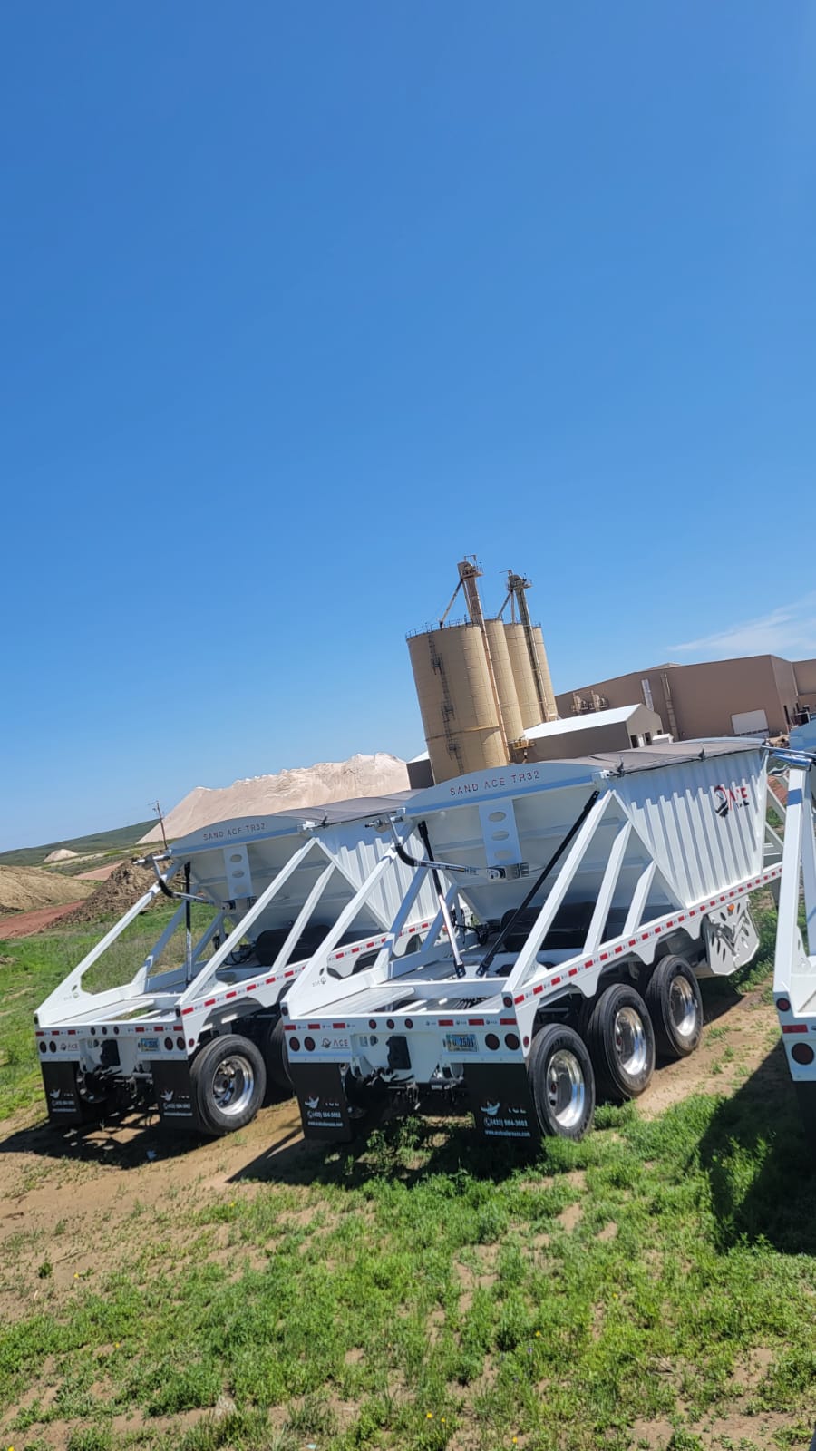 Sand ACE TR32 Trailers