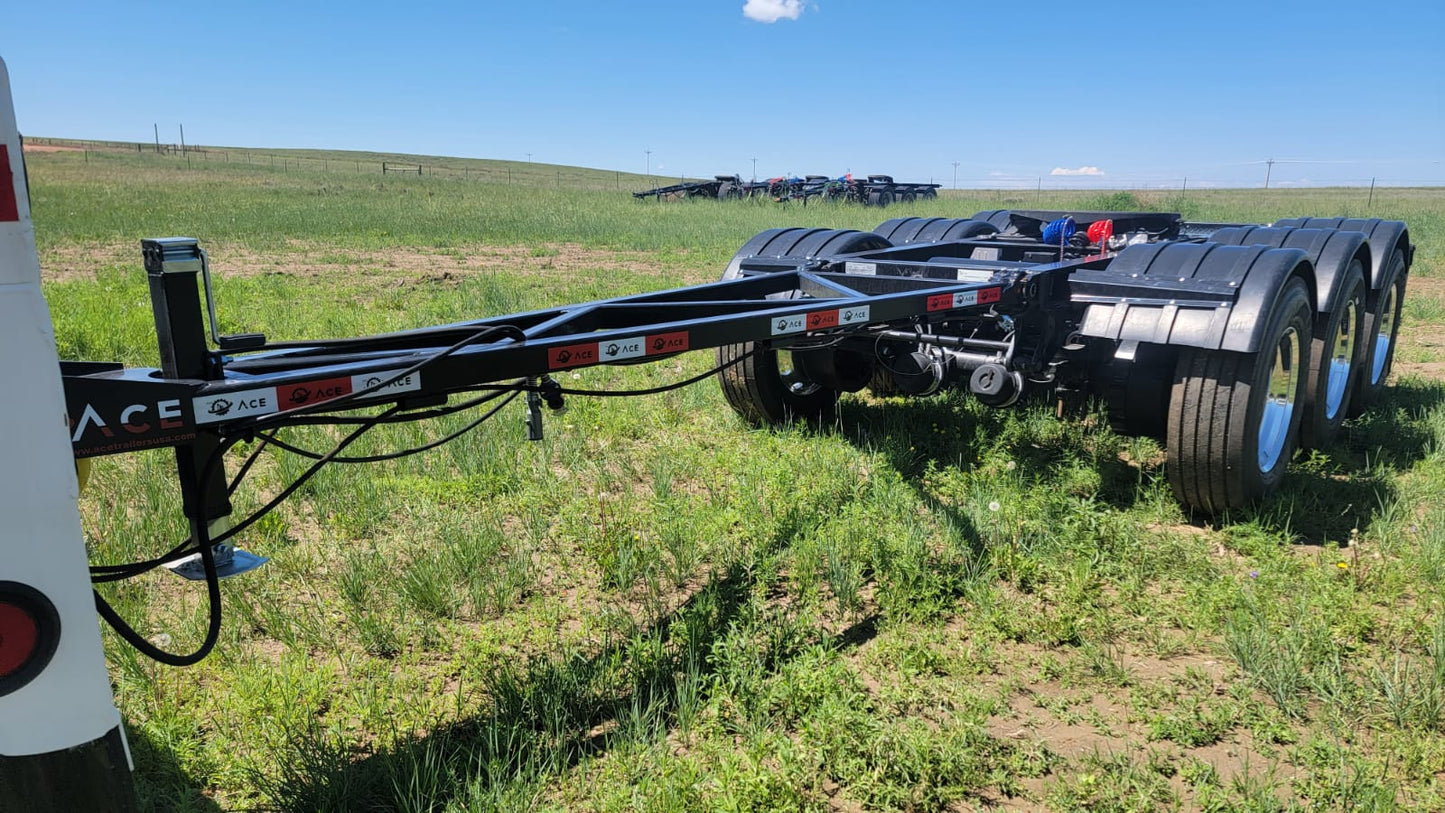 Sand ACE TR32 Trailers, Tail View